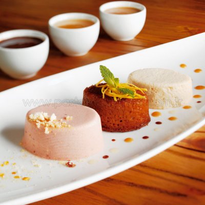 Oval Silikon Kek Kalıbı 40x60 cm Flexipan 1776